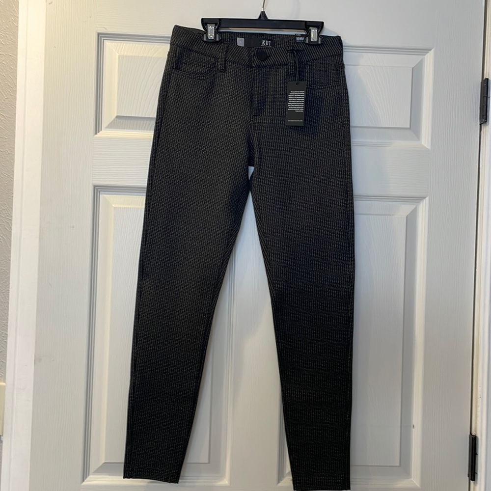 Donna Karen skinny pants.